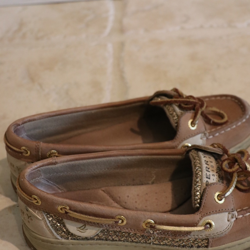 Sperrys - Picture 2 of 3